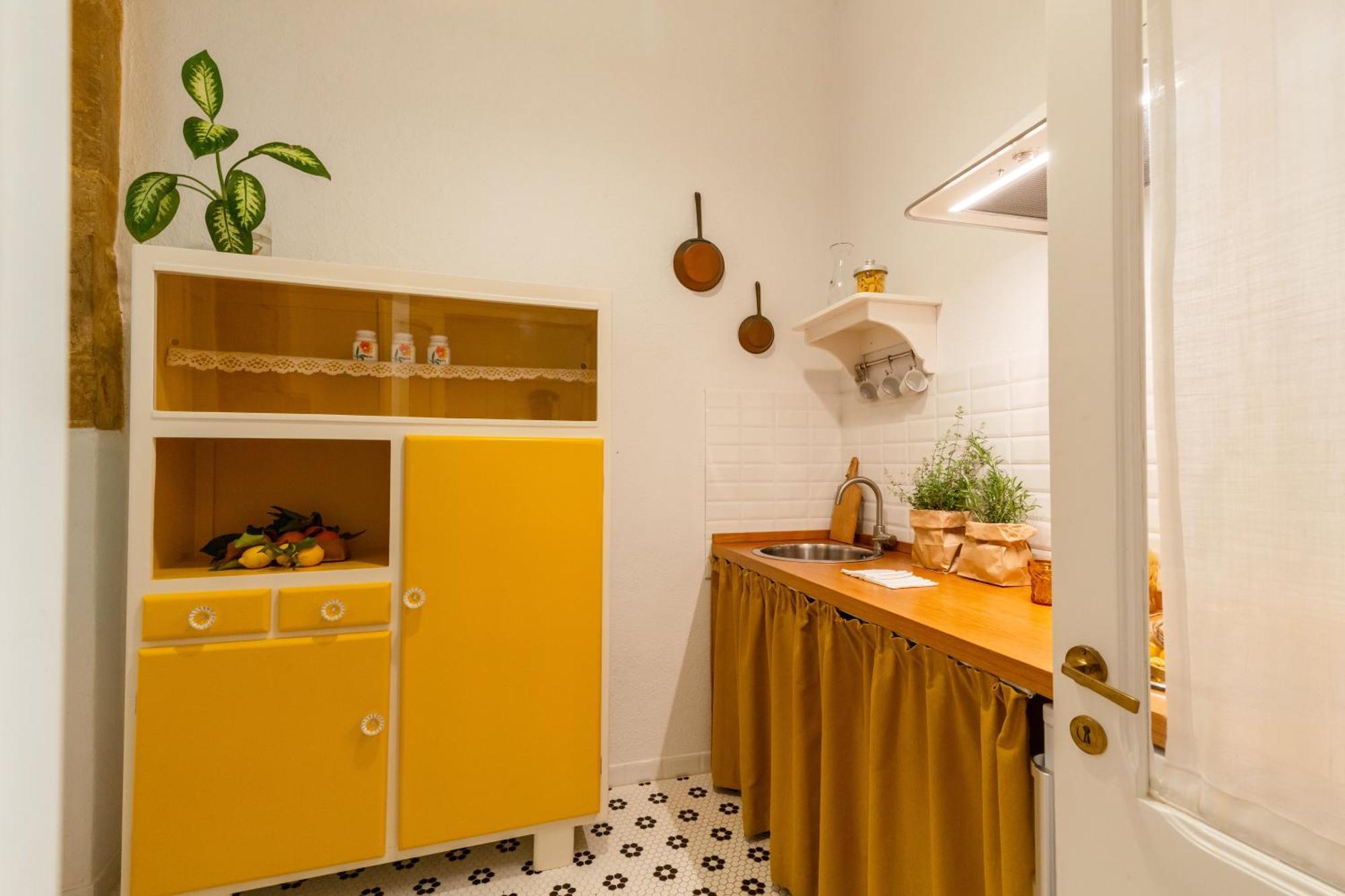 Casa Storica Di Charme Con Vista Mare Nel Cuore Di Cagliari Esterno foto